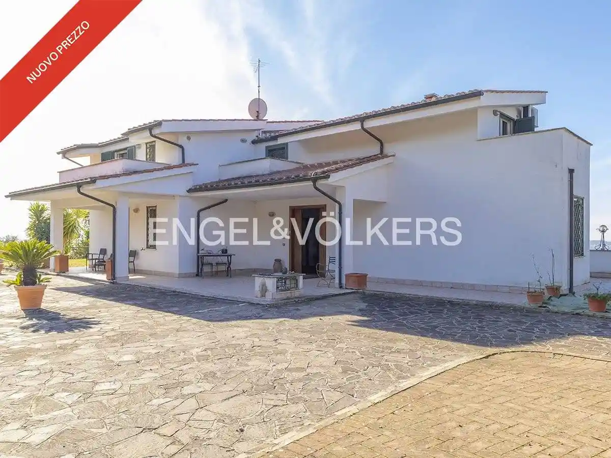 Villa in vendita a Sant'Angelo Romano