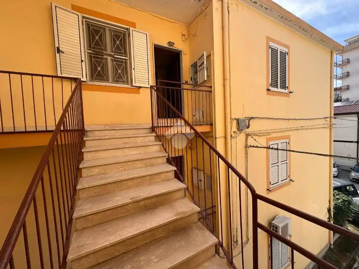 Quadrilocale via Giacomo Manna, Centro, Crotone - foto 2