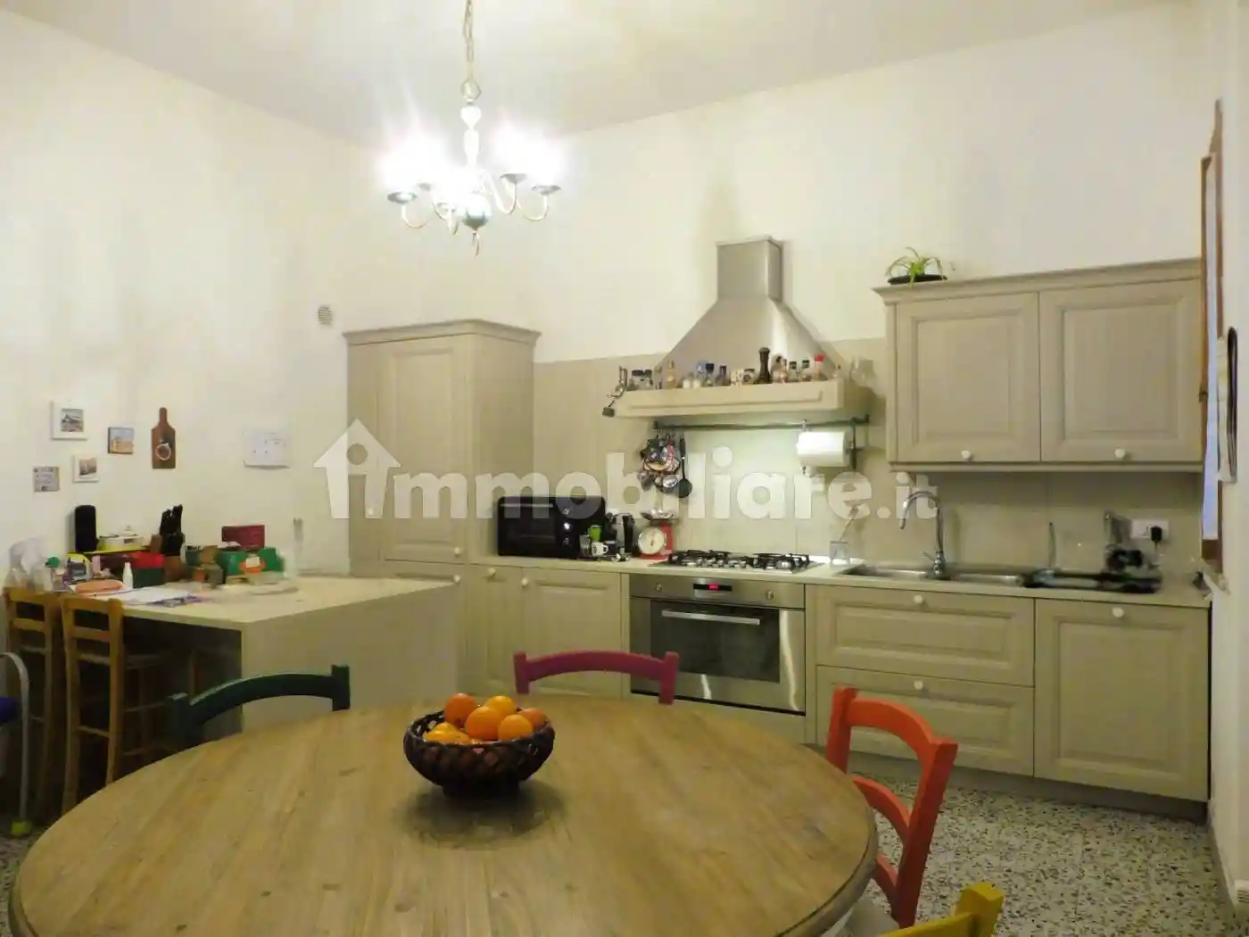 Casa indipendente in vendita a Capraia e Limite