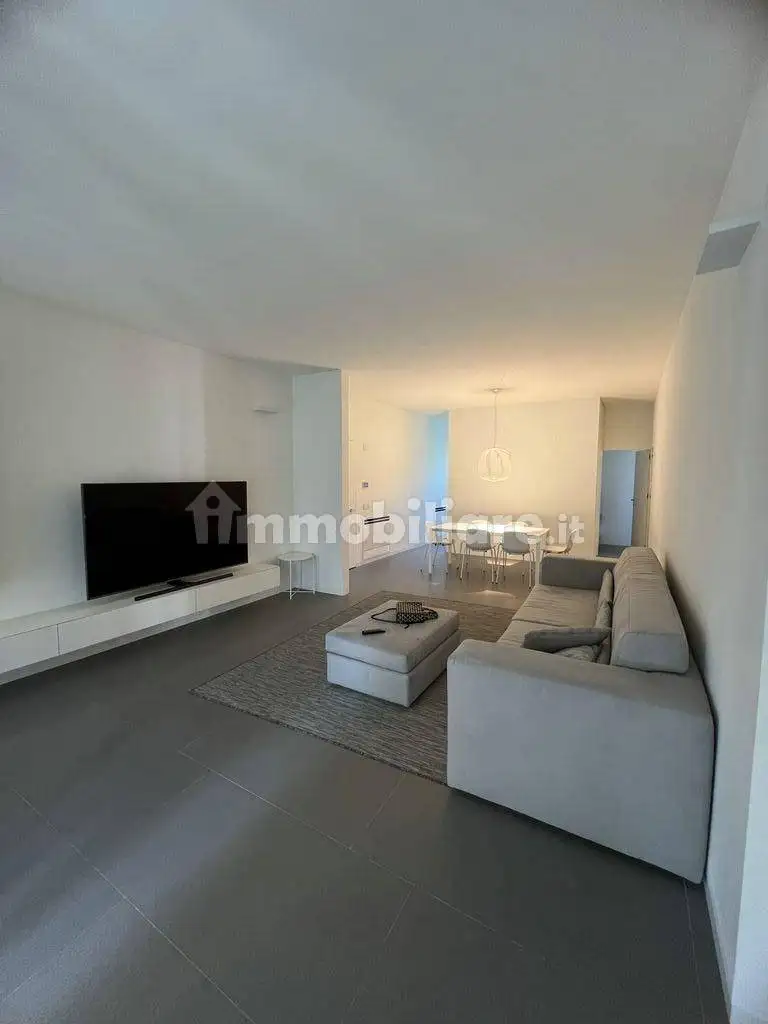 Villa bifamiliare via Pietro l'Aretino, Cinquale, Montignoso - foto 2