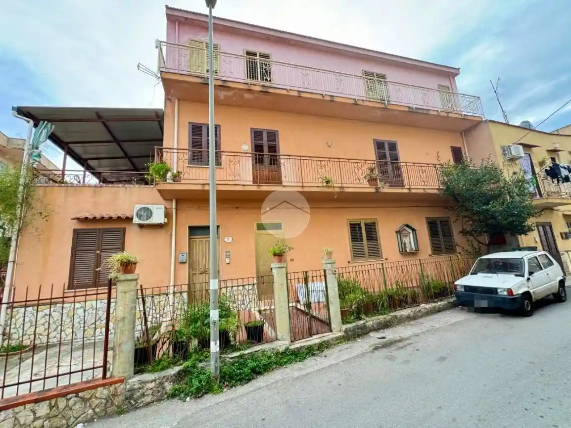Appartamento in vendita a Palermo