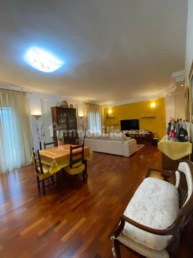 Appartamento in vendita a Monreale