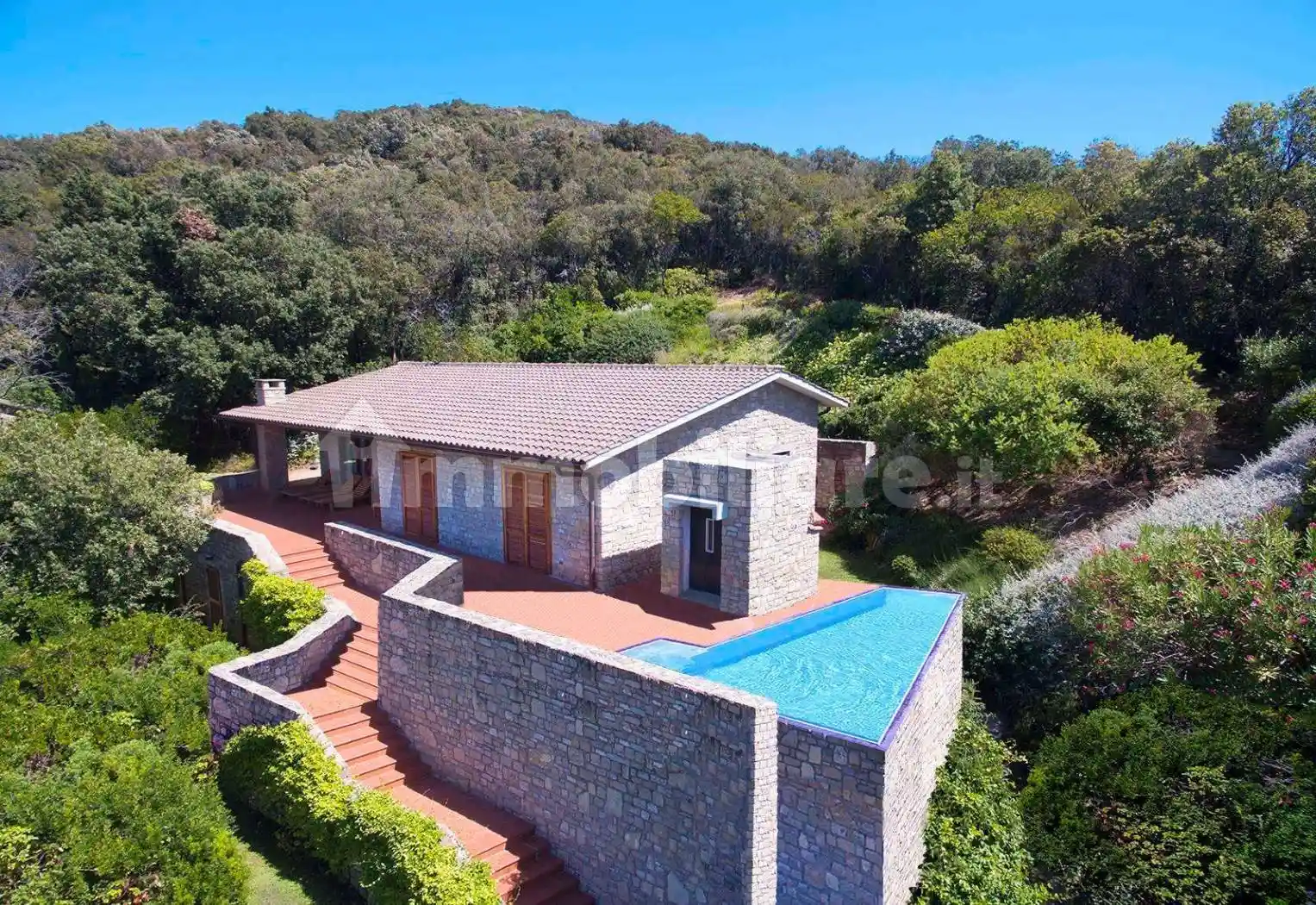 Villa in vendita a Castiglione della Pescaia