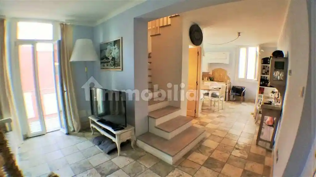 Appartamento in vendita a Follonica