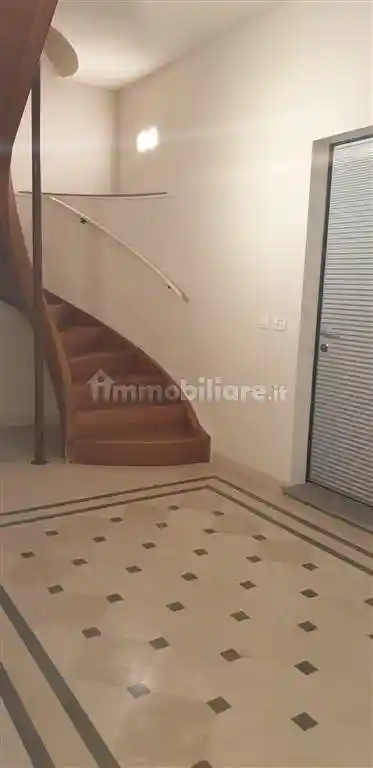 Appartamento in vendita a Piacenza