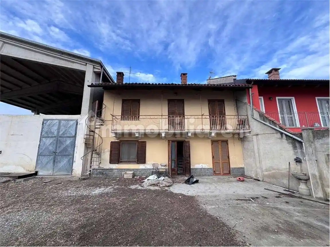 Rustico - Casale in vendita a Piscina