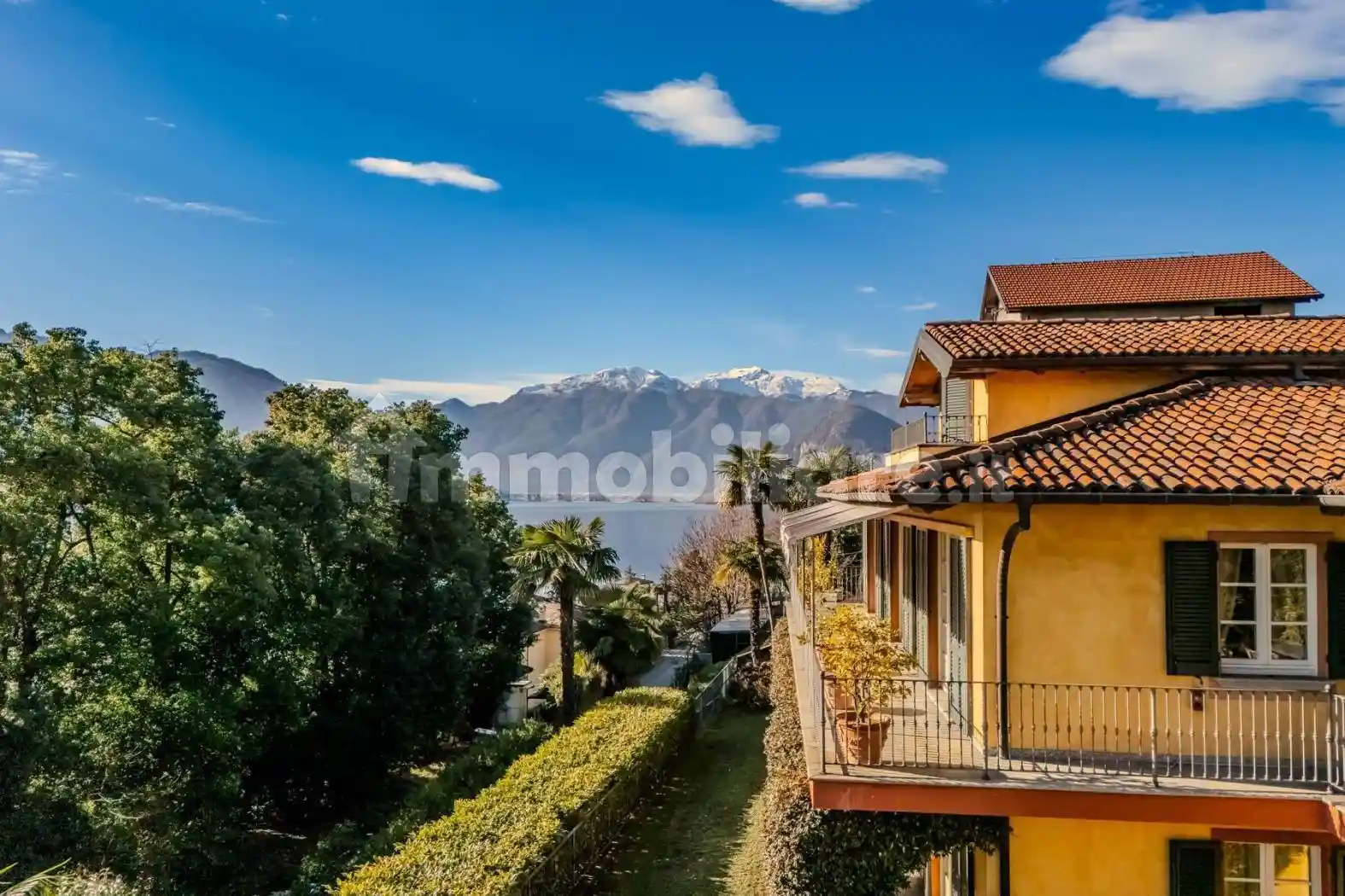 Villa in vendita a Verbania