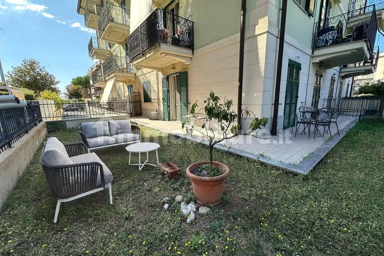 Appartamento in vendita a Albenga