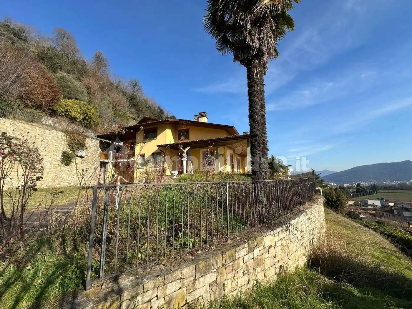 Villa in vendita a Villongo