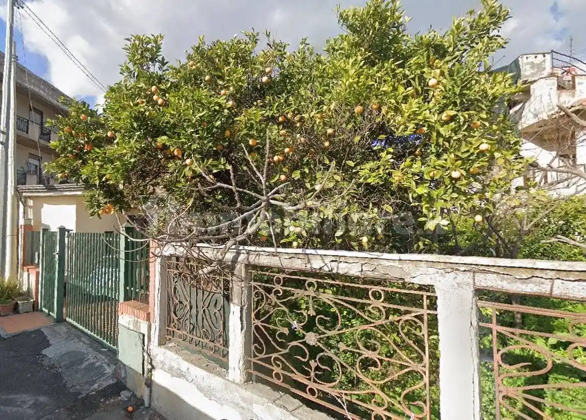 Villa in vendita a Sant'Agata li Battiati