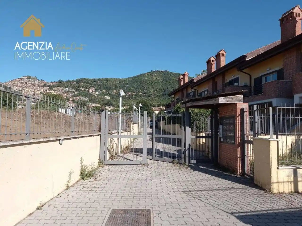 Appartamento in vendita a Rocca di Papa