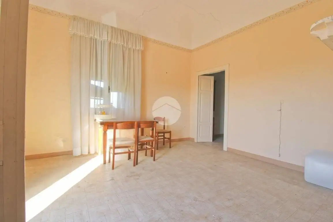 Rustico - Casale in vendita a Roseto degli Abruzzi