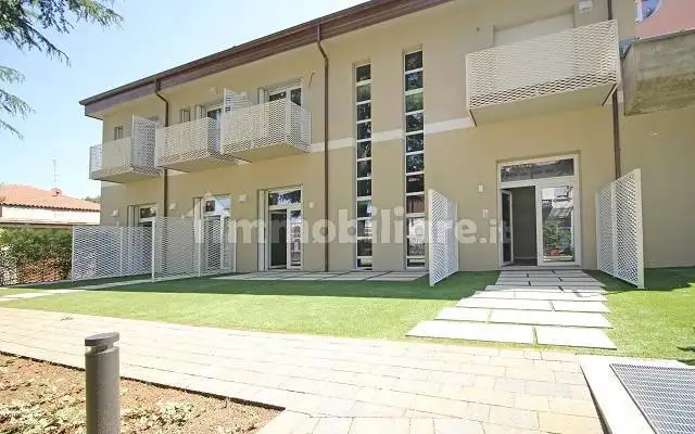 Trilocale via Col di Lana, Albizzate - foto 3