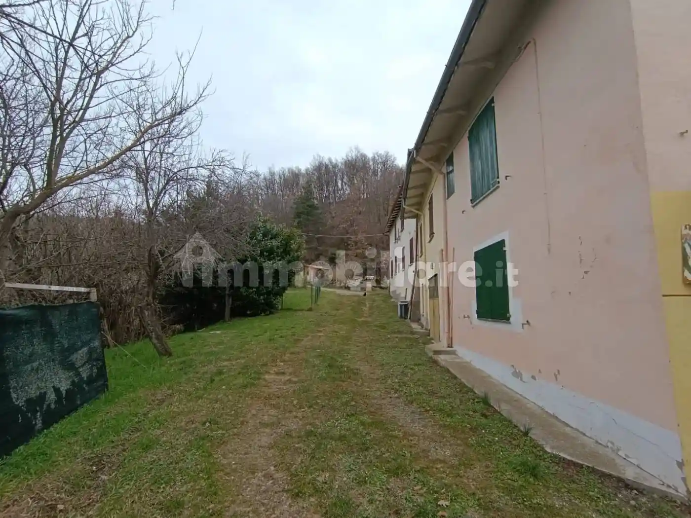 Bilocale buono stato, piano terra, Varano de' Melegari - foto 2