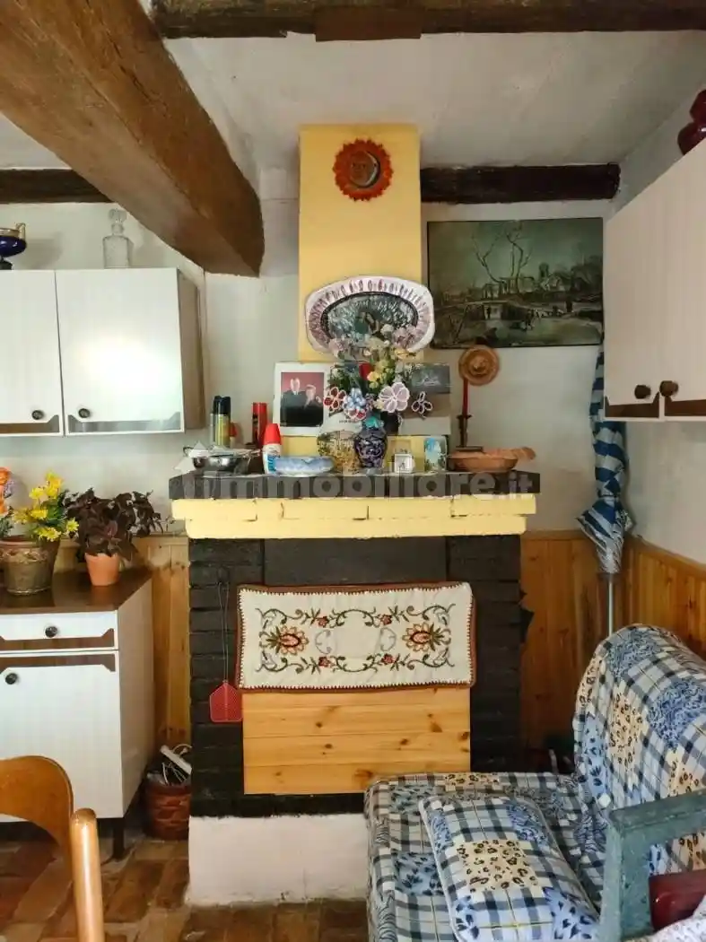 Bilocale buono stato, piano terra, Varano de' Melegari - foto 5