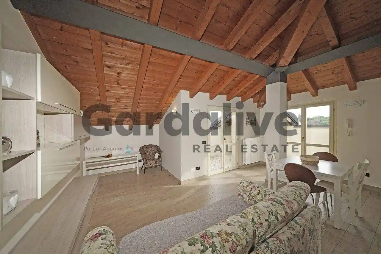 Appartamento in vendita a Padenghe sul Garda