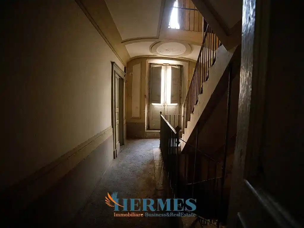 Palazzo - Edificio in Vendita - foto 5
