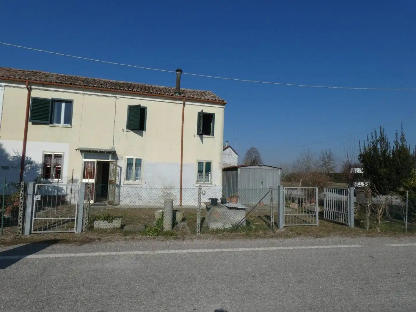 Casa indipendente in vendita a Tresignana