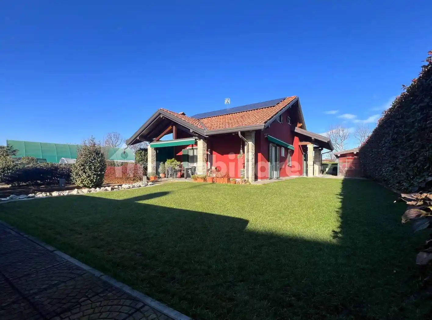 Villa in vendita a Agrate Conturbia