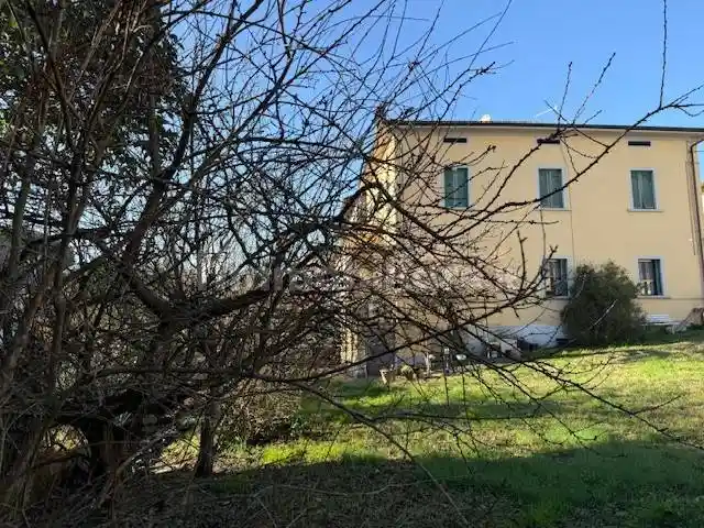 Villa in vendita a Fucecchio
