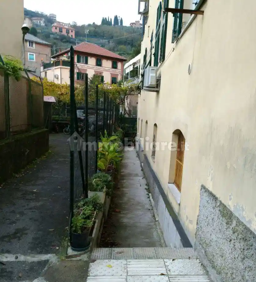 Appartamento in vendita a Genova