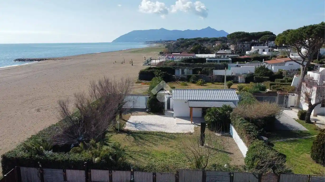 Villa in vendita a Terracina