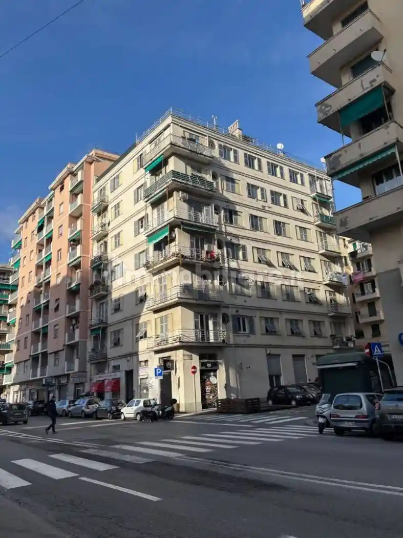 Appartamento in vendita a Genova
