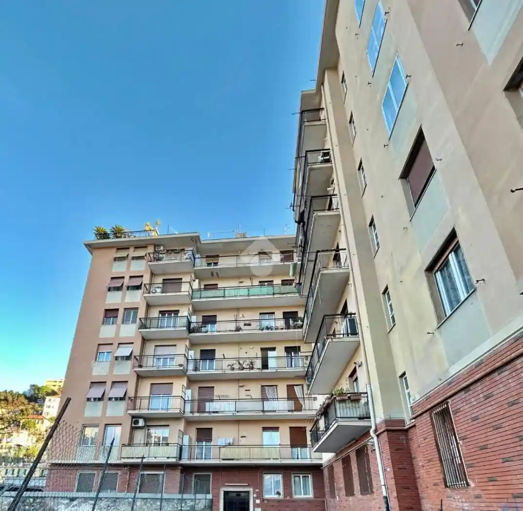 Appartamento in vendita a Genova