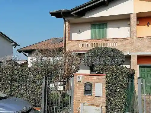 Villetta a schiera - foto 2