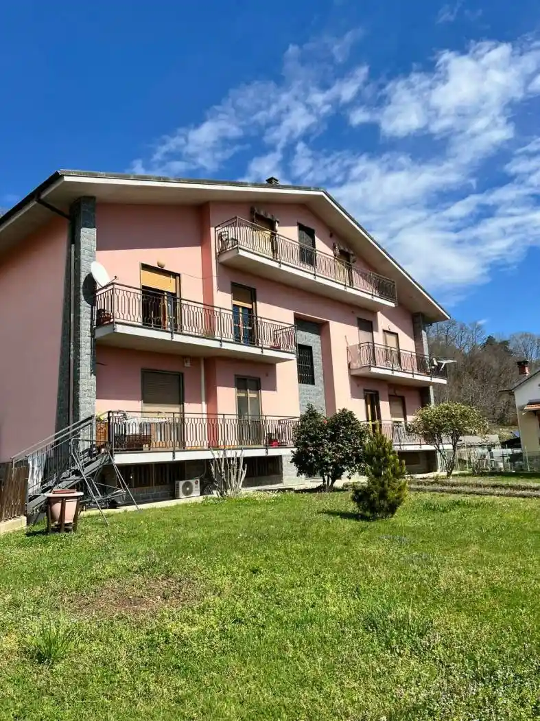 Villa in vendita a Nole