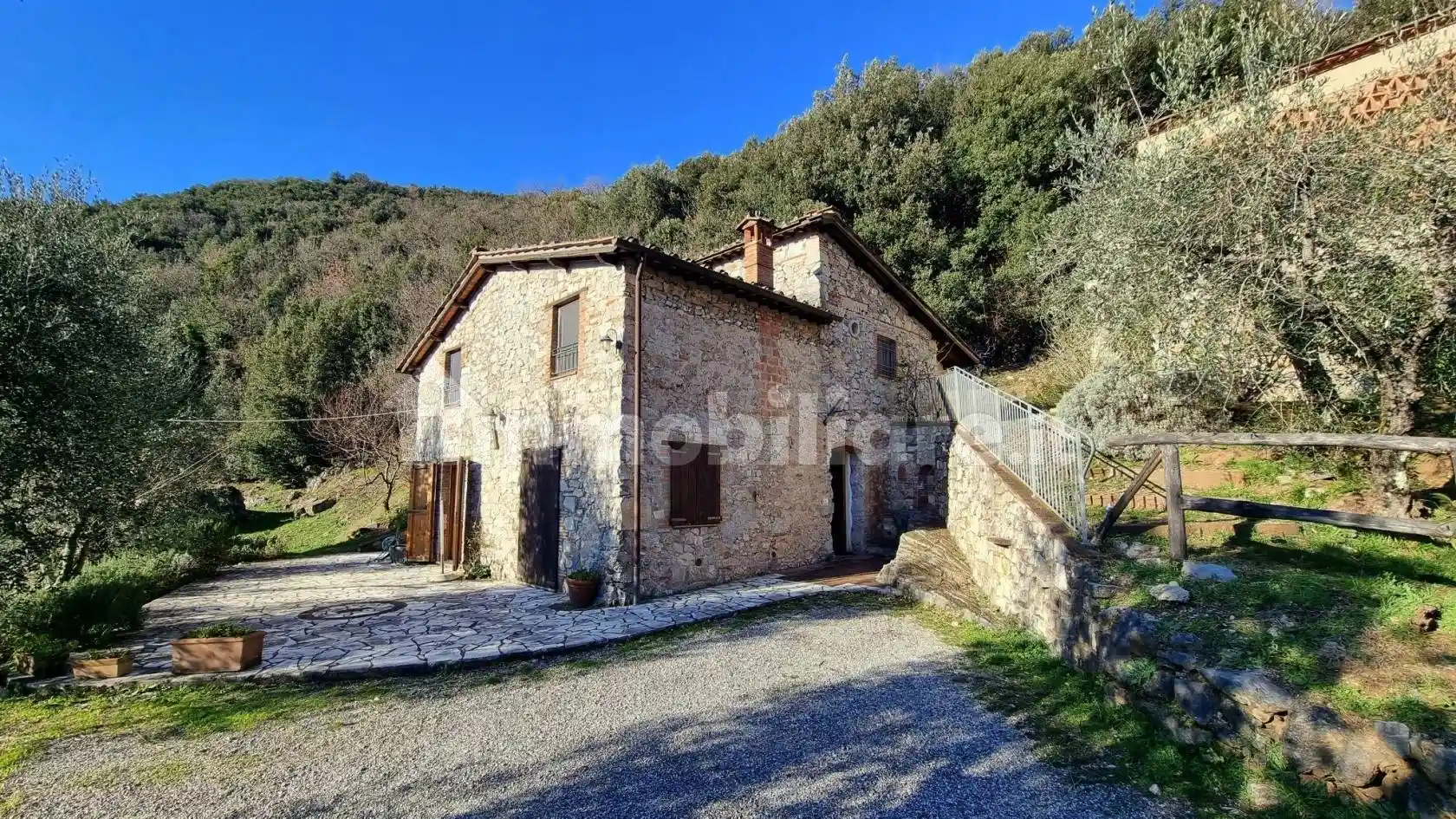 Rustico - Casale in vendita a Borgo a Mozzano