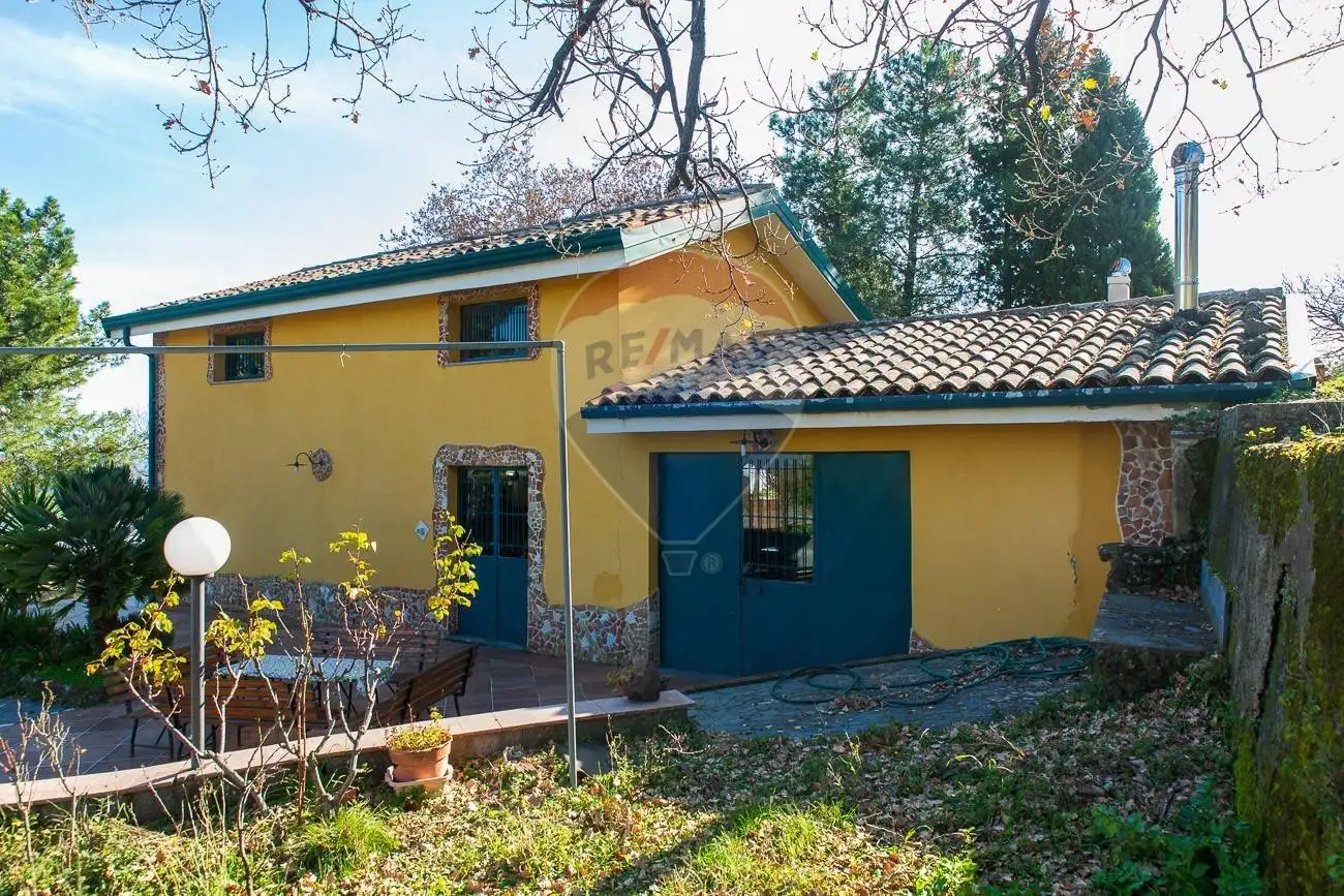 Villa in vendita a Linguaglossa