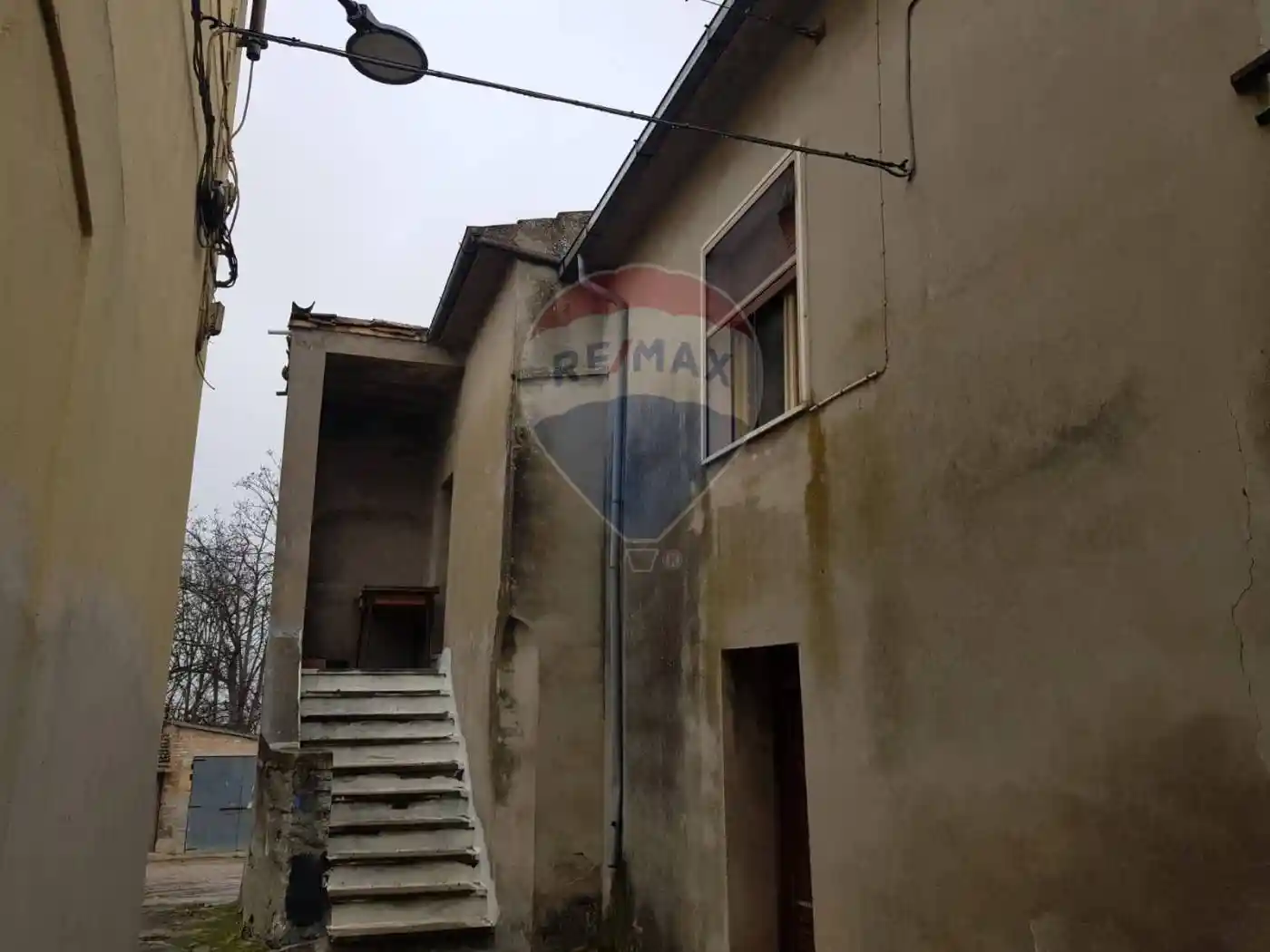 Terratetto plurifamiliare 159 m², da ristrutturare, Santa Lucia, Collecorvino - foto 4