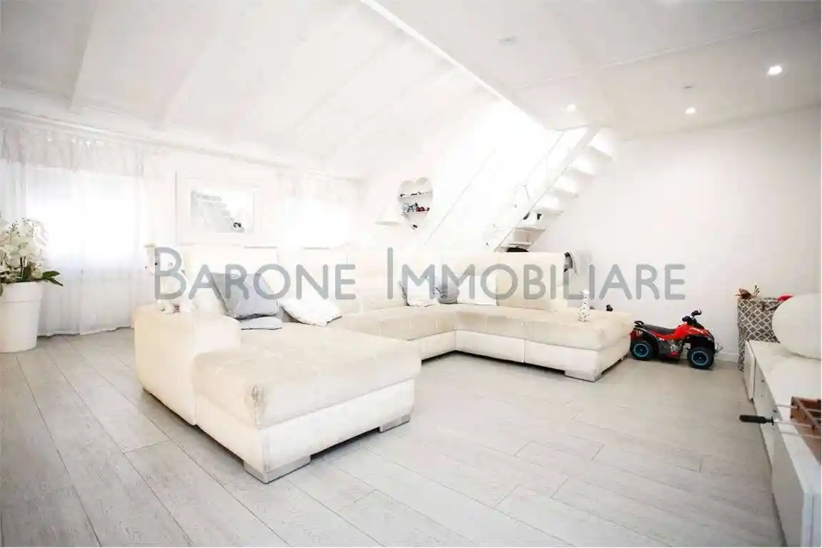 Appartamento in vendita a Massa