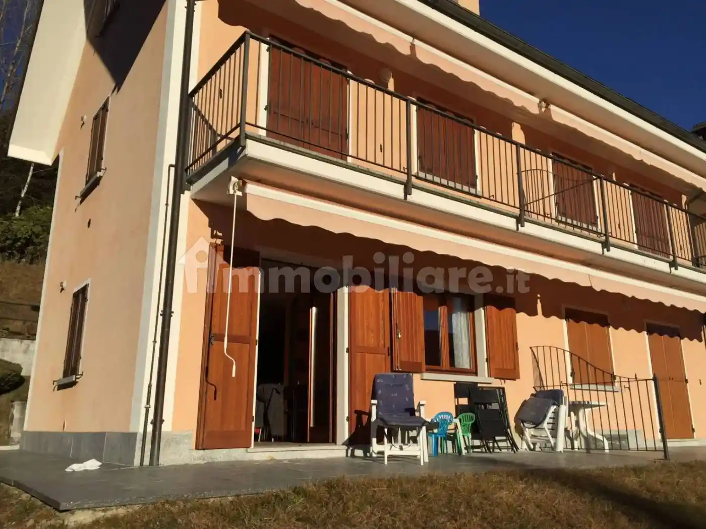 Appartamento in vendita a Craveggia