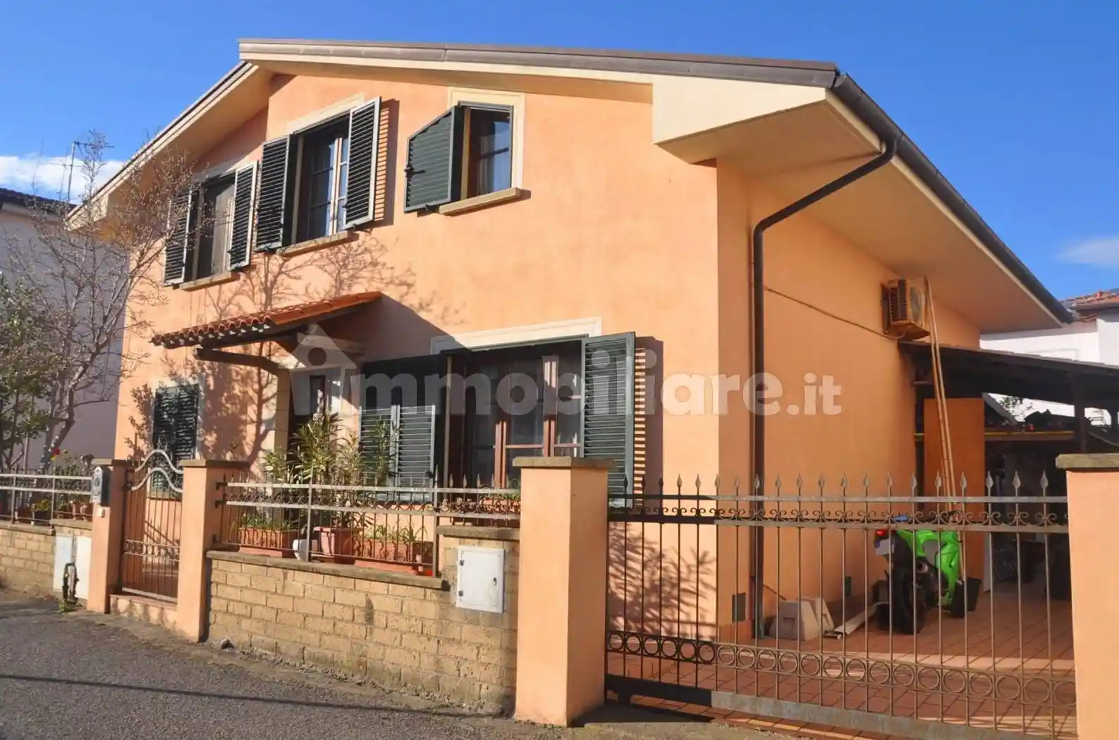 Villa in vendita a Rosignano Marittimo