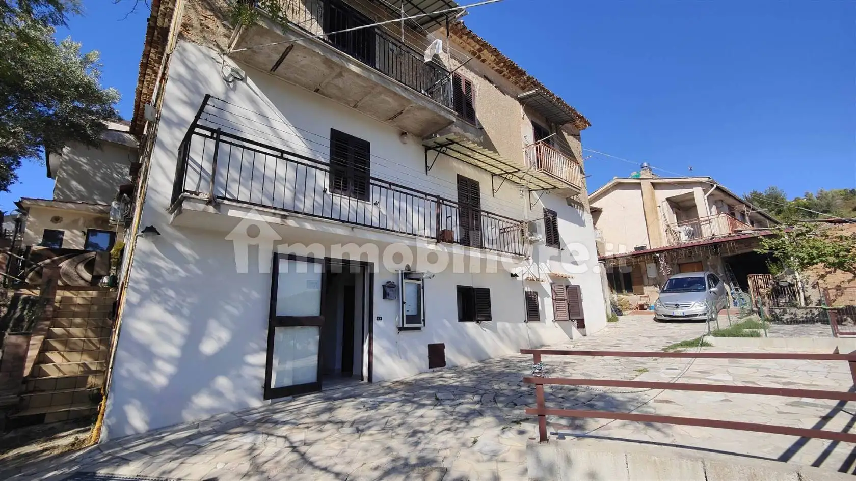Casa indipendente in vendita a Cosenza