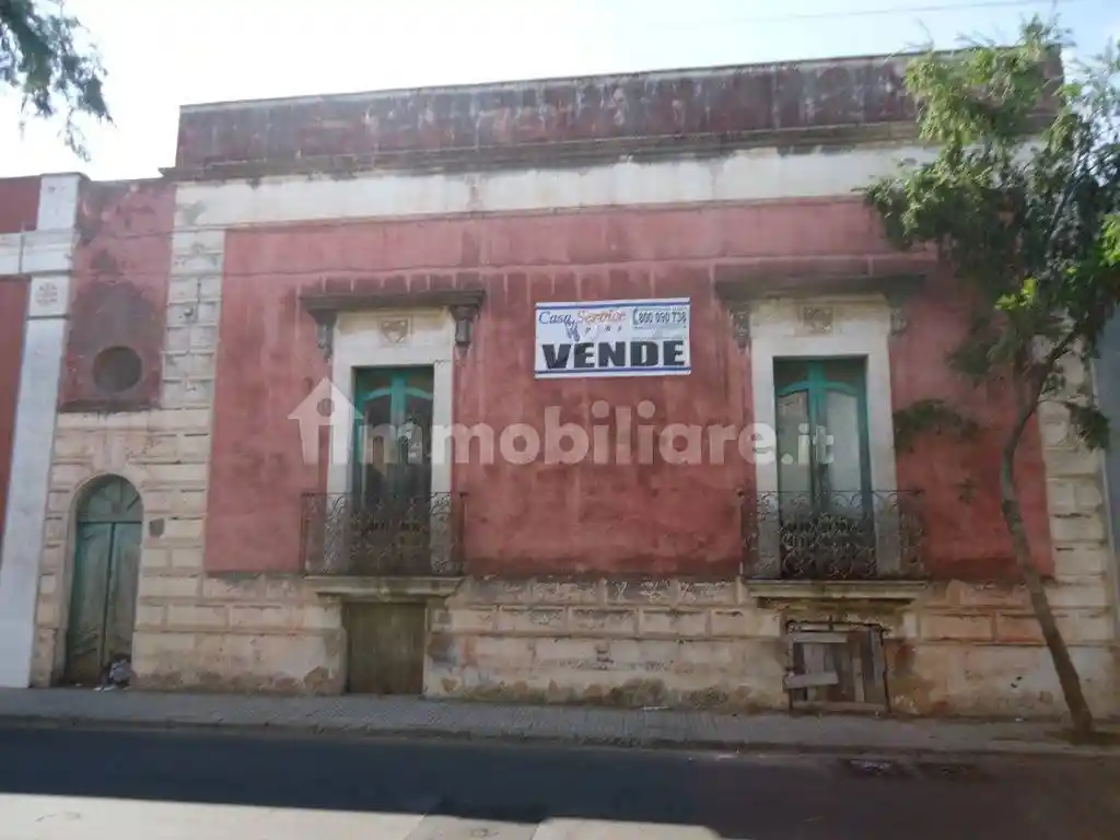 Casa indipendente in vendita a Racale