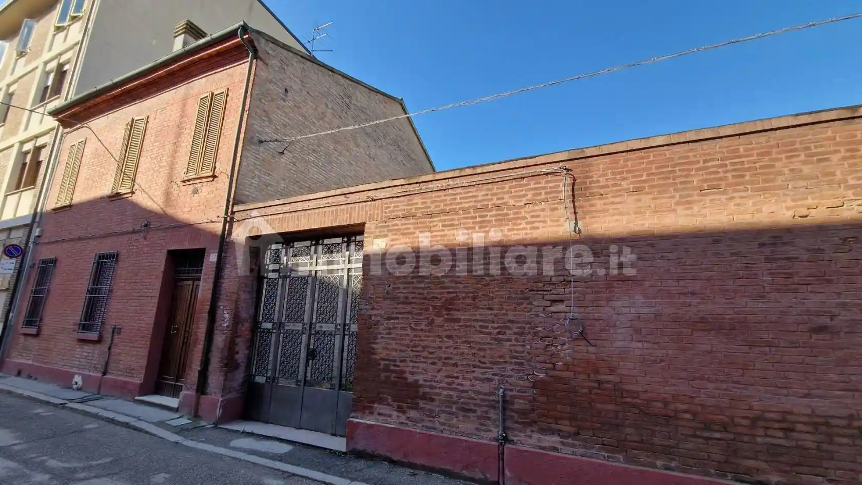 Casa indipendente in vendita a Ferrara