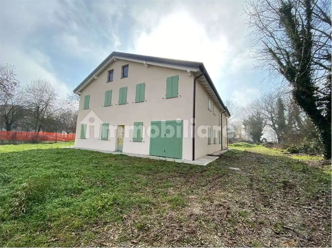 Villa in vendita a Cavezzo