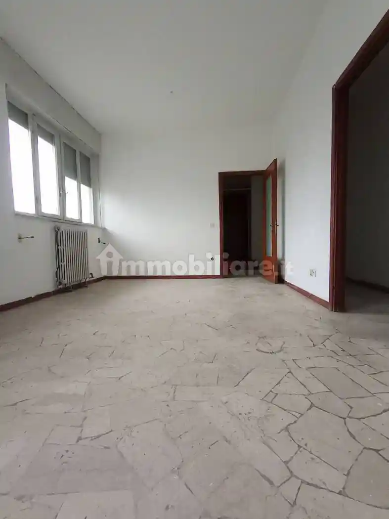 Appartamento in vendita a Sannazzaro de' Burgondi