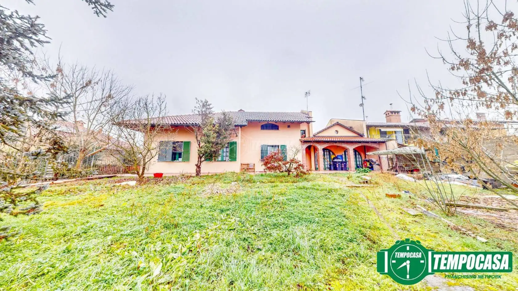 Villa in vendita a Quargnento