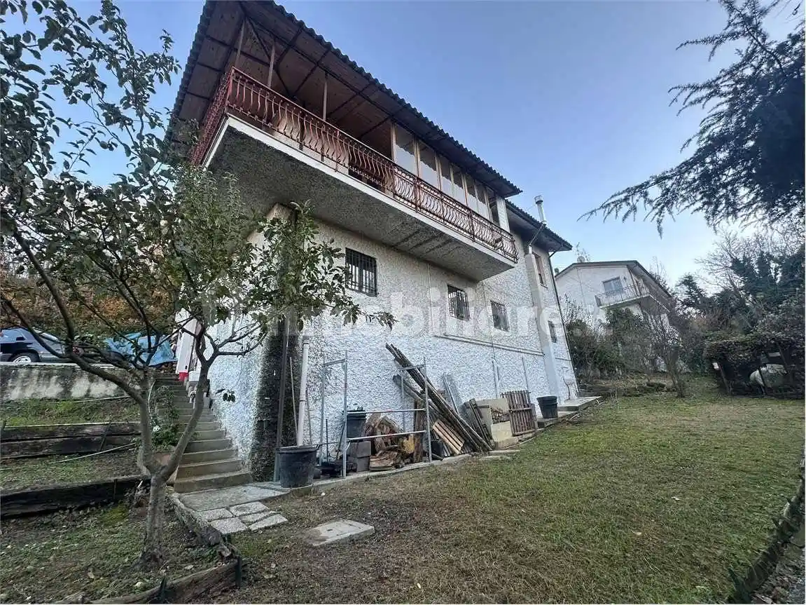 Villa in vendita a Rivergaro