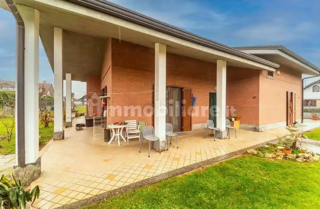 Villa in vendita a Orbassano