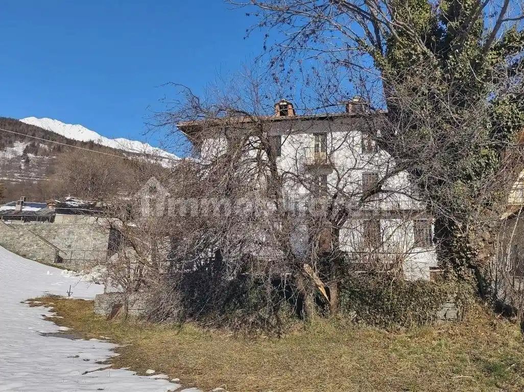 Casale Capoluogo, Centro, Doues - foto 2