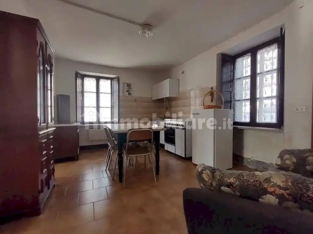 Casale Capoluogo, Centro, Doues - foto 3