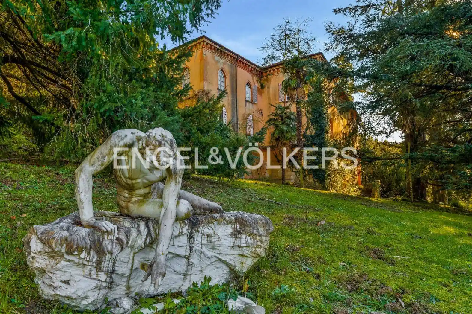 Villa in vendita a Fivizzano