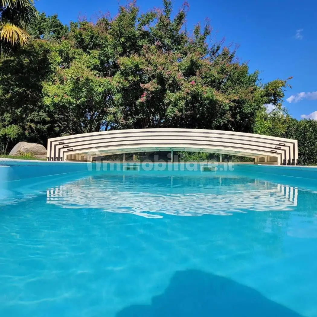 Villa in affitto a Somma Lombardo