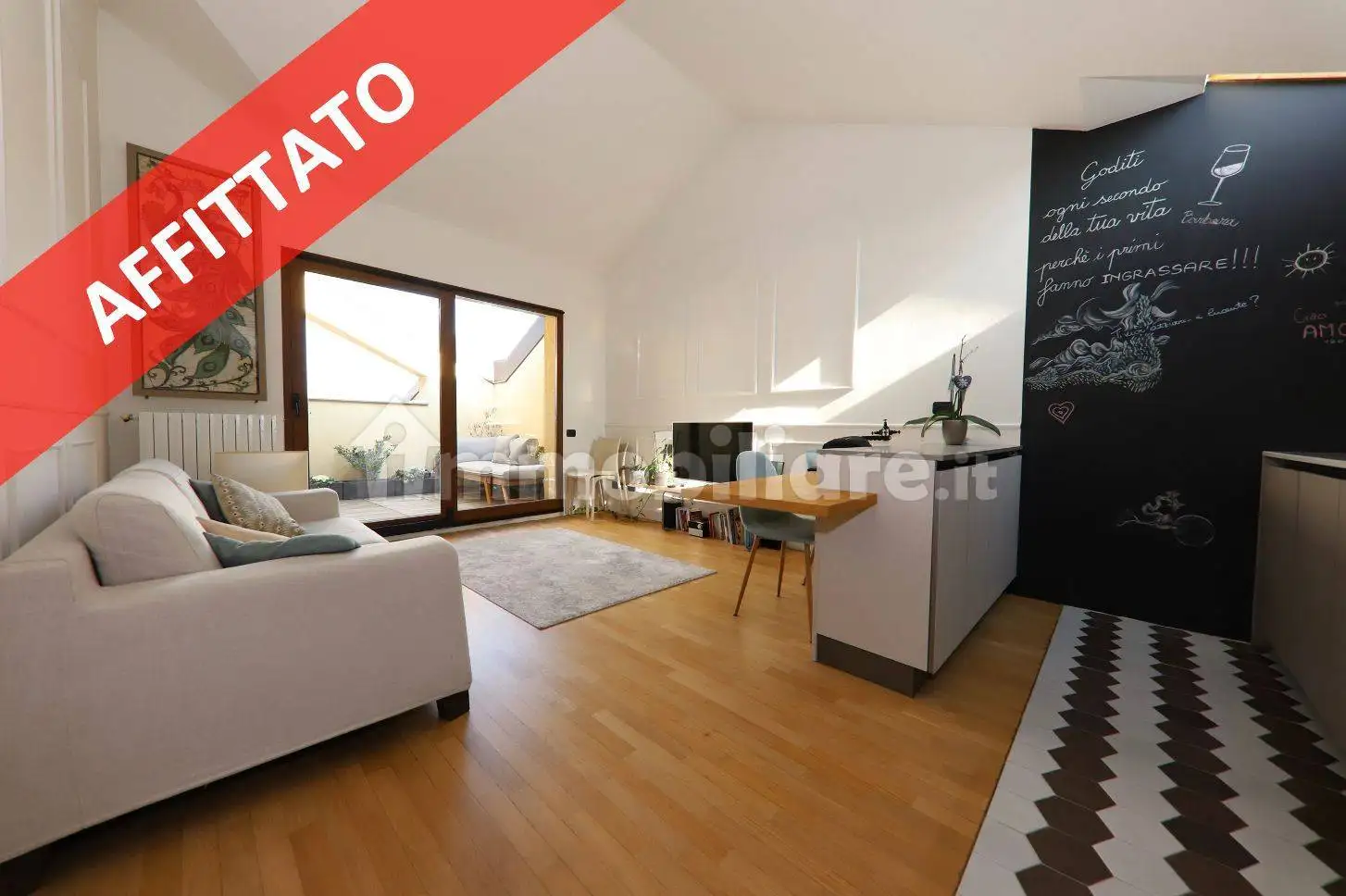 Appartamento in affitto a Varedo