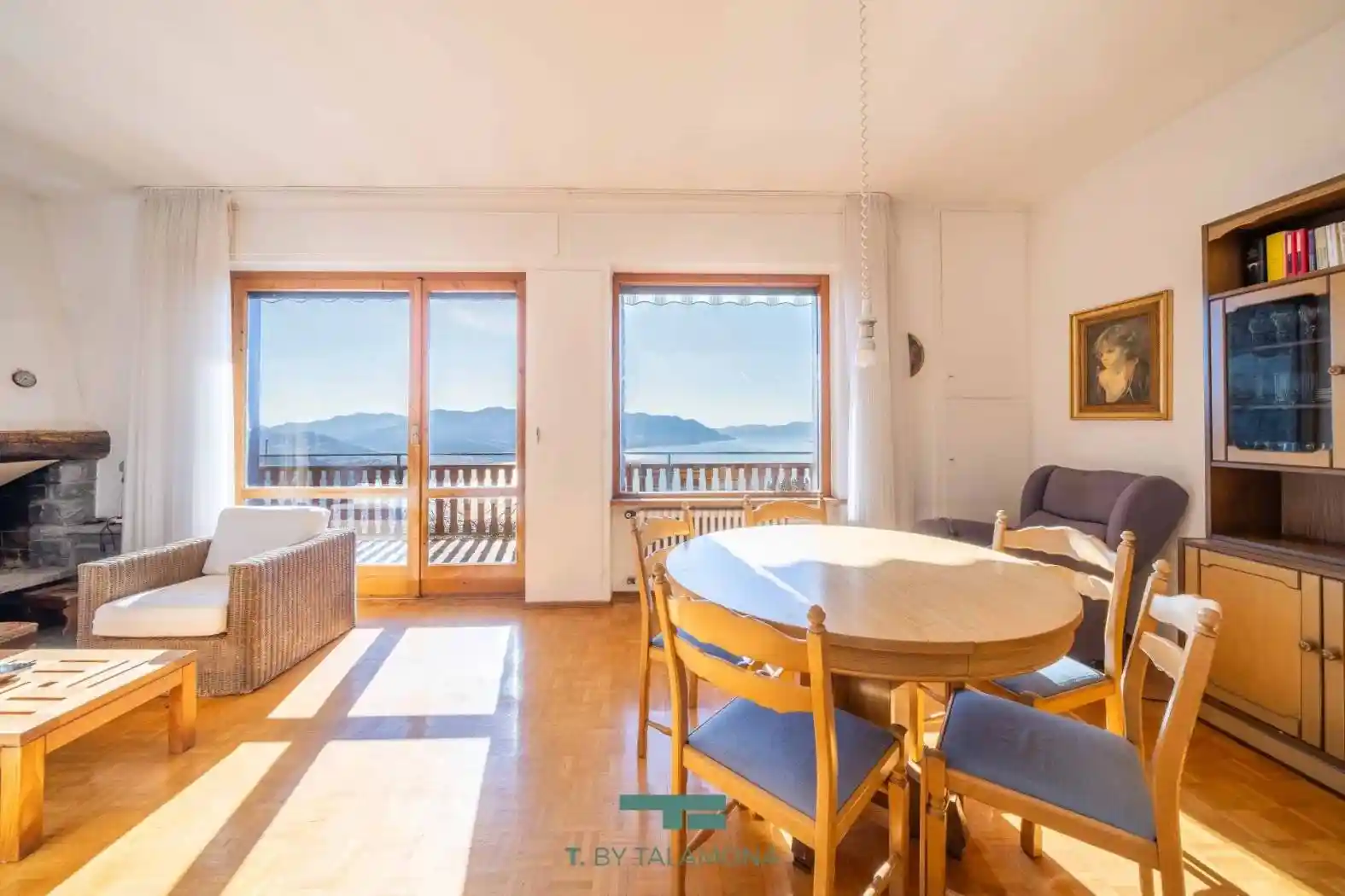 Appartamento in vendita a Maccagno con Pino e Veddasca